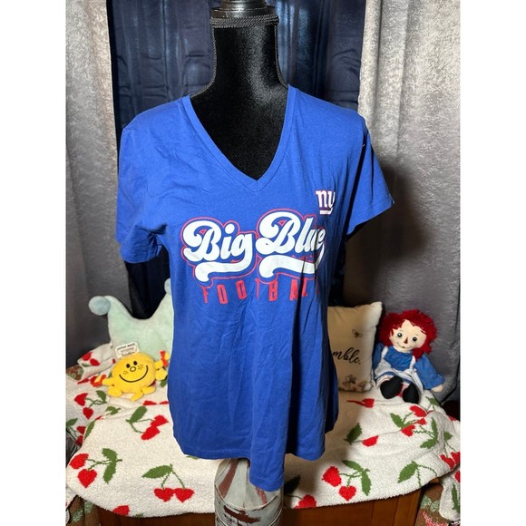 Fanatics Tops - Big Blue T-shirt